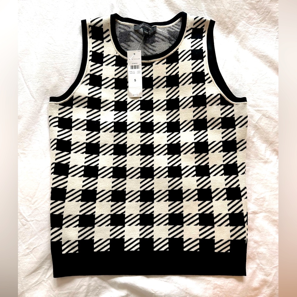 Brand new! Ann Taylor Fashionable Vest